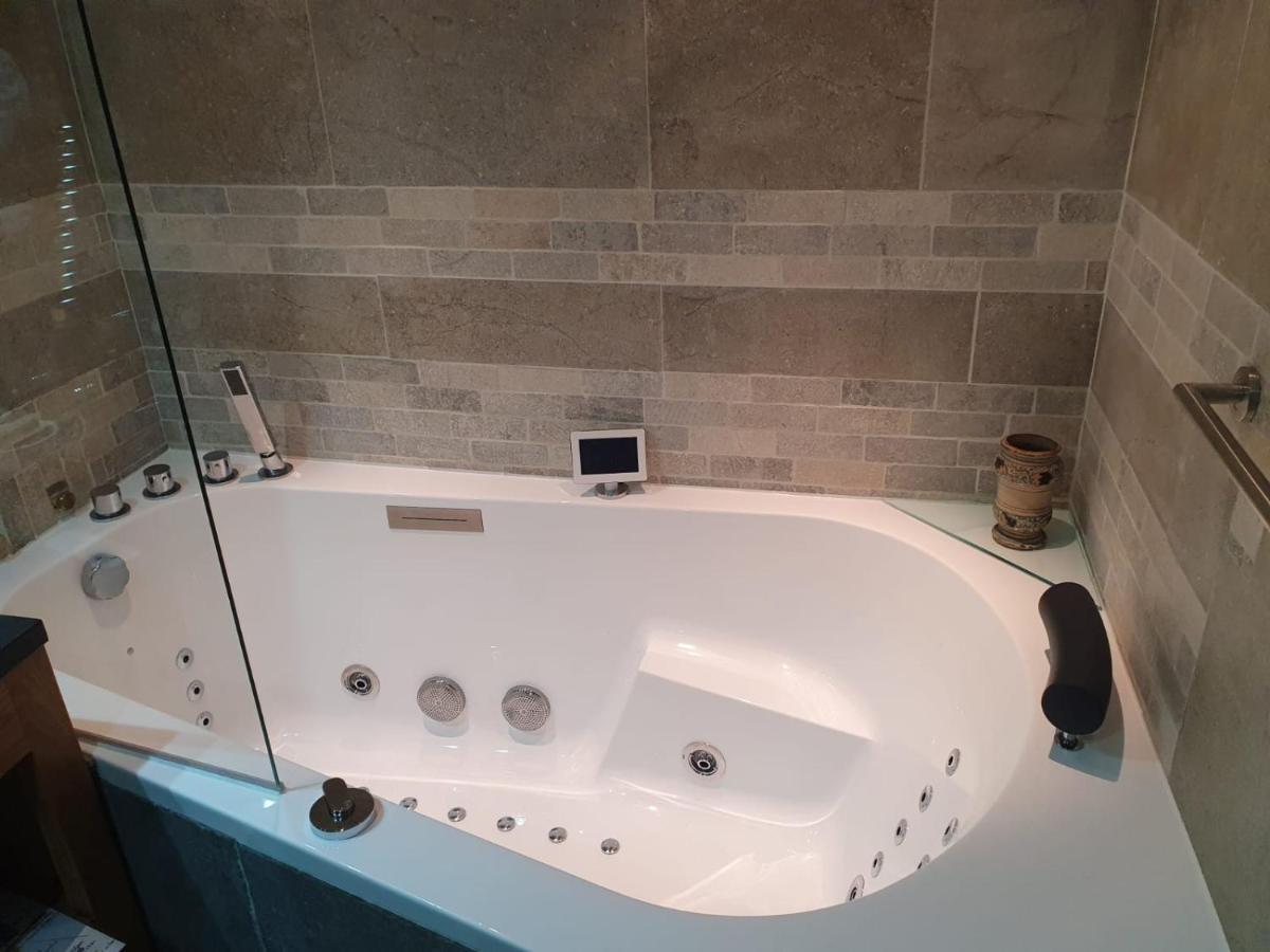 Chalet Ananda Avec Sauna, Baignoire Balneo Et Terrasse Chamonix Kültér fotó